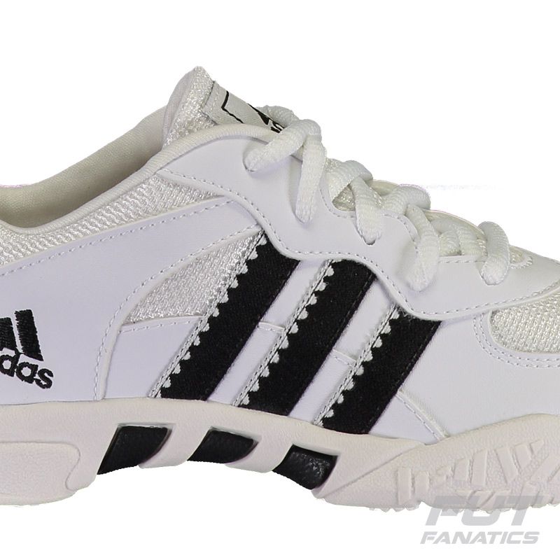 Retro Sneakers Blue & White Stripes
