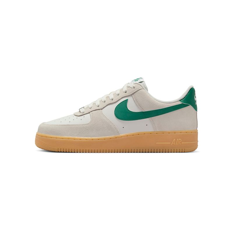 Nike Air Force 1 Luxe