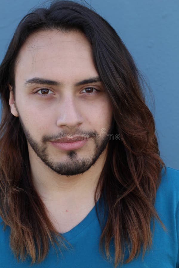 corte cabelo médio masculino com barba