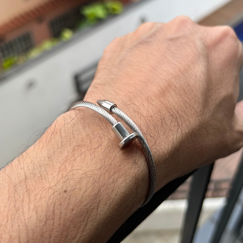 bracelete aço masculino minimalista