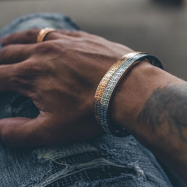bracelete aço masculino com fecho