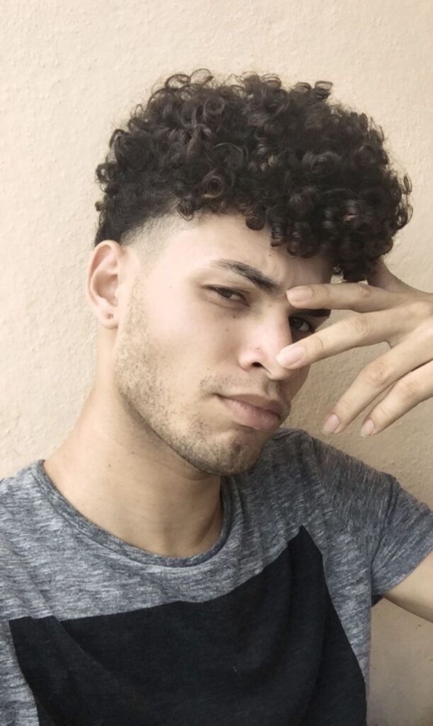 frizz cabelo 3c masculino