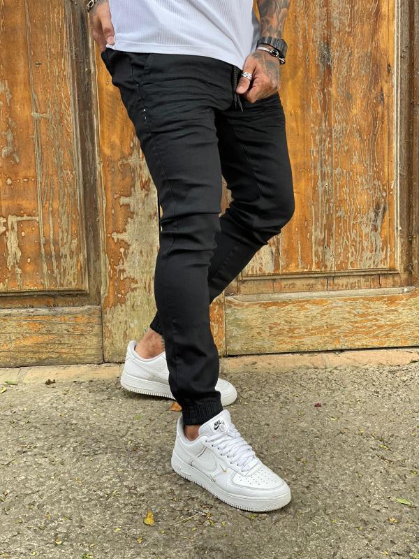 looks com calça jogger e tênis branco