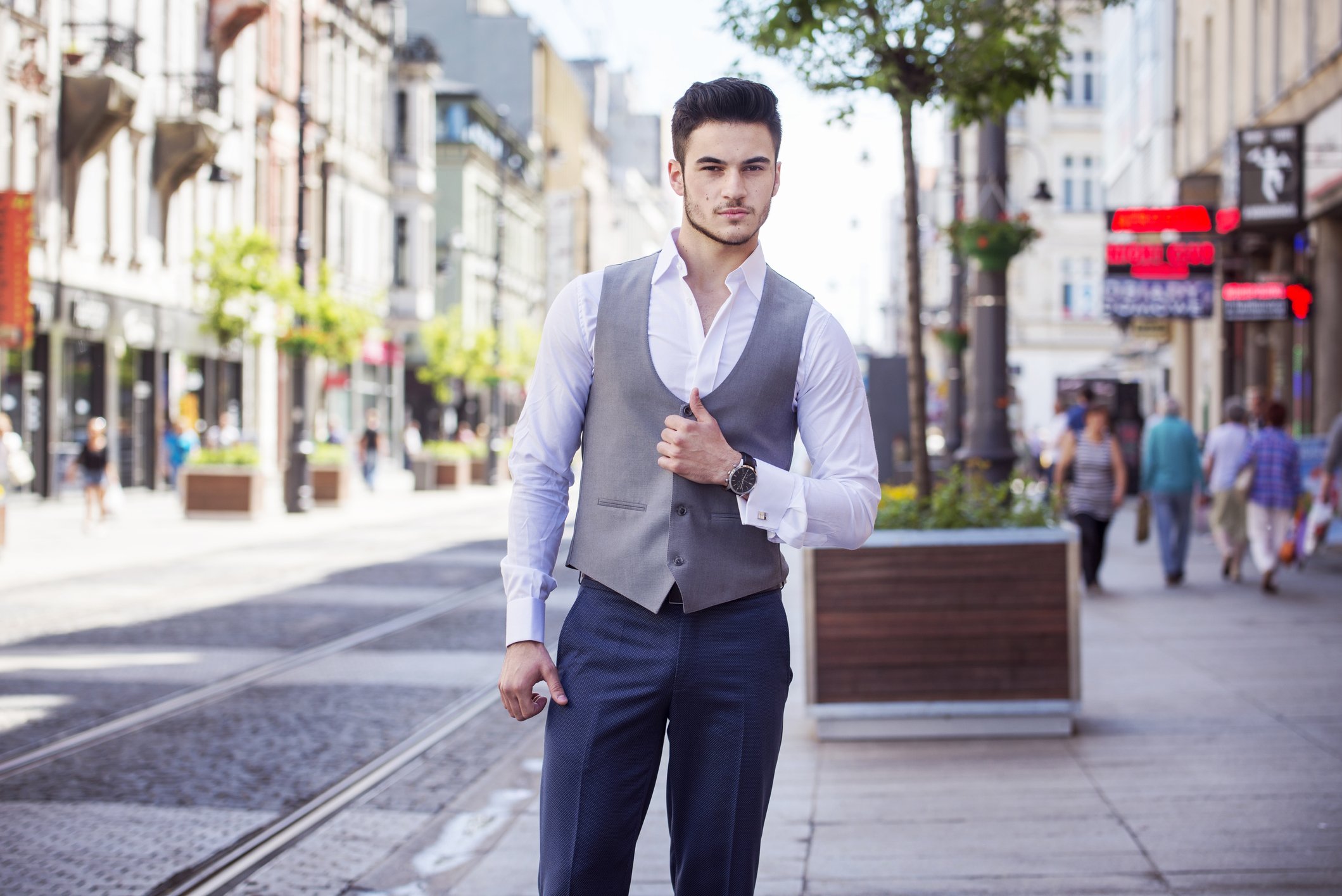 colete masculino para look casual elegante