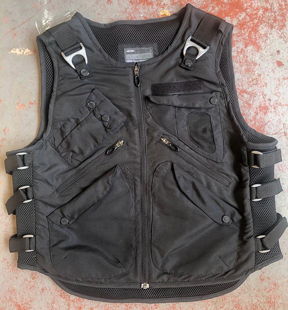 colete oakley puffer