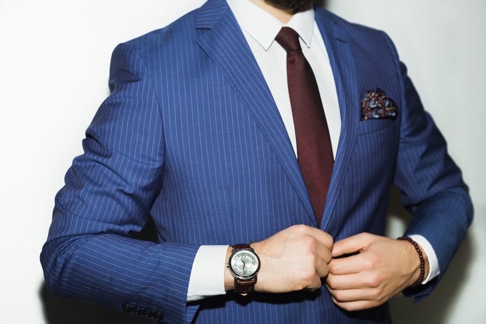 anéis masculinos minimalistas