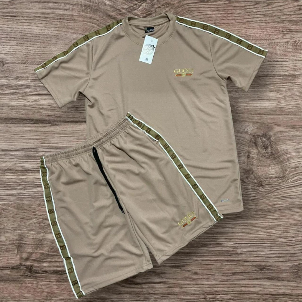 conjunto masculino estiloso calor