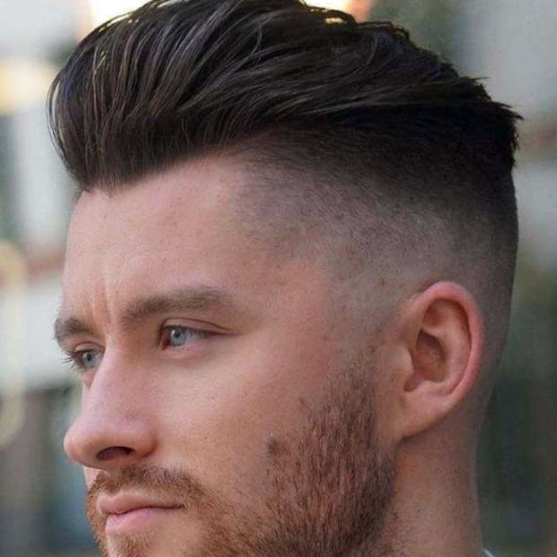 Corte militar masculino moderno