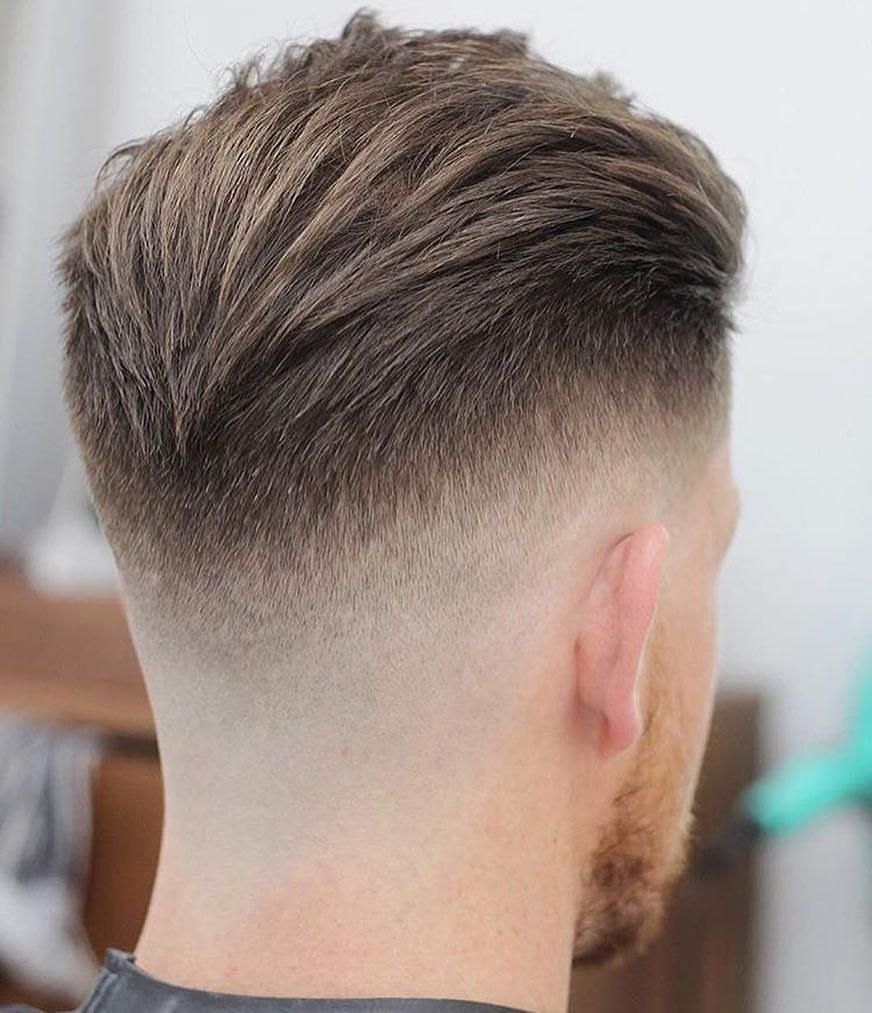 fade médio masculino