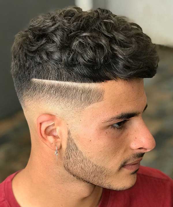 estilos de risco no cabelo