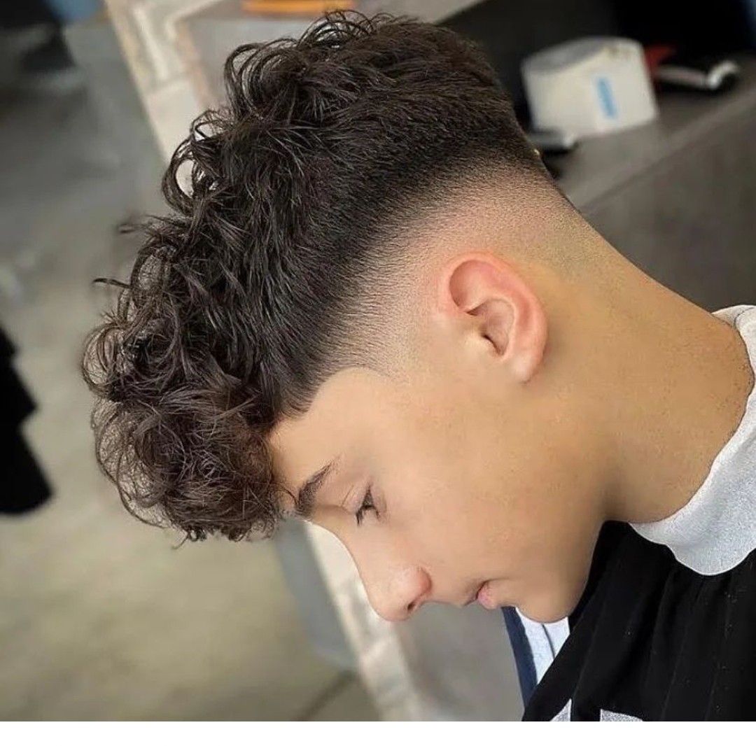 corte de cabelo testa larga queixo fino