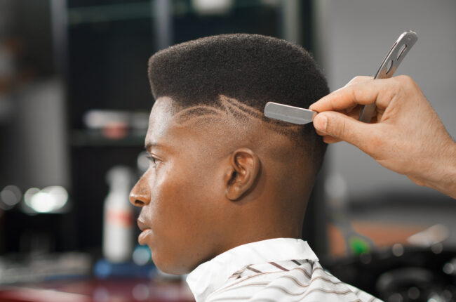 barba para rosto triangular homem