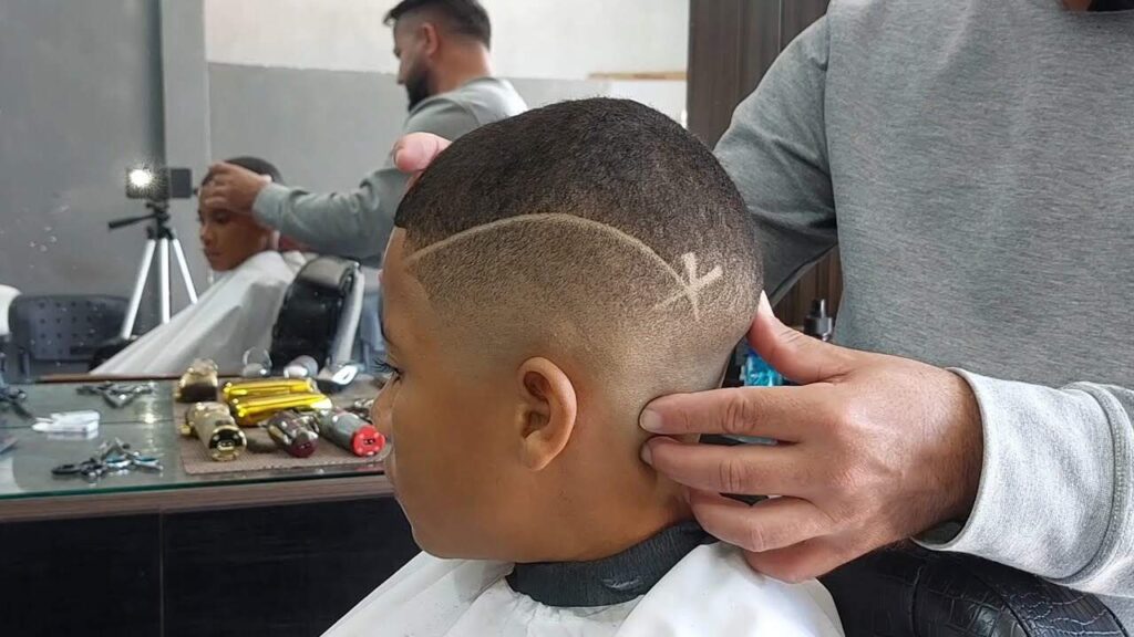 cortes masculinos com riscos