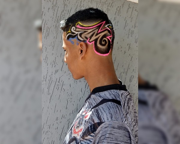 undercut com desenho