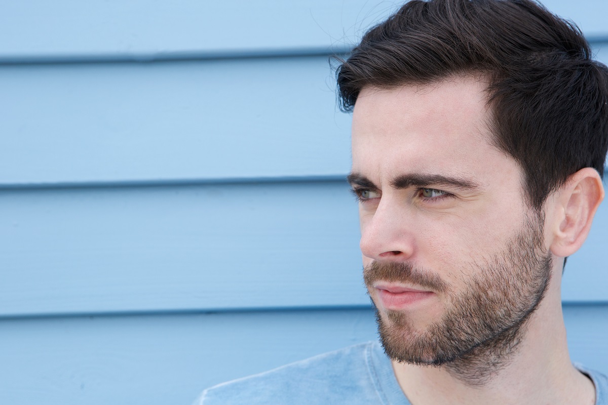 como disfarçar falhas na barba
