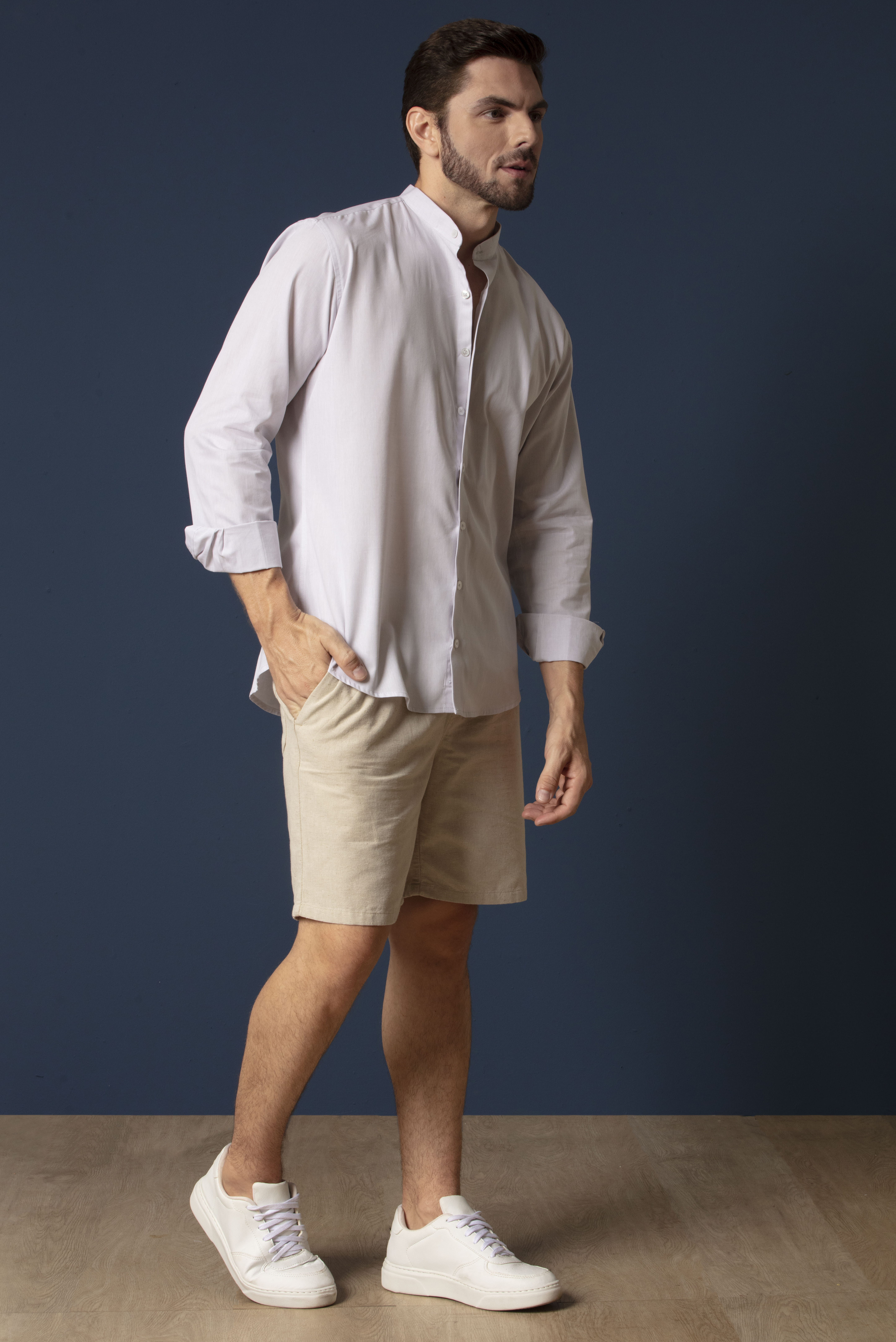 looks com camisa social masculina e bermuda