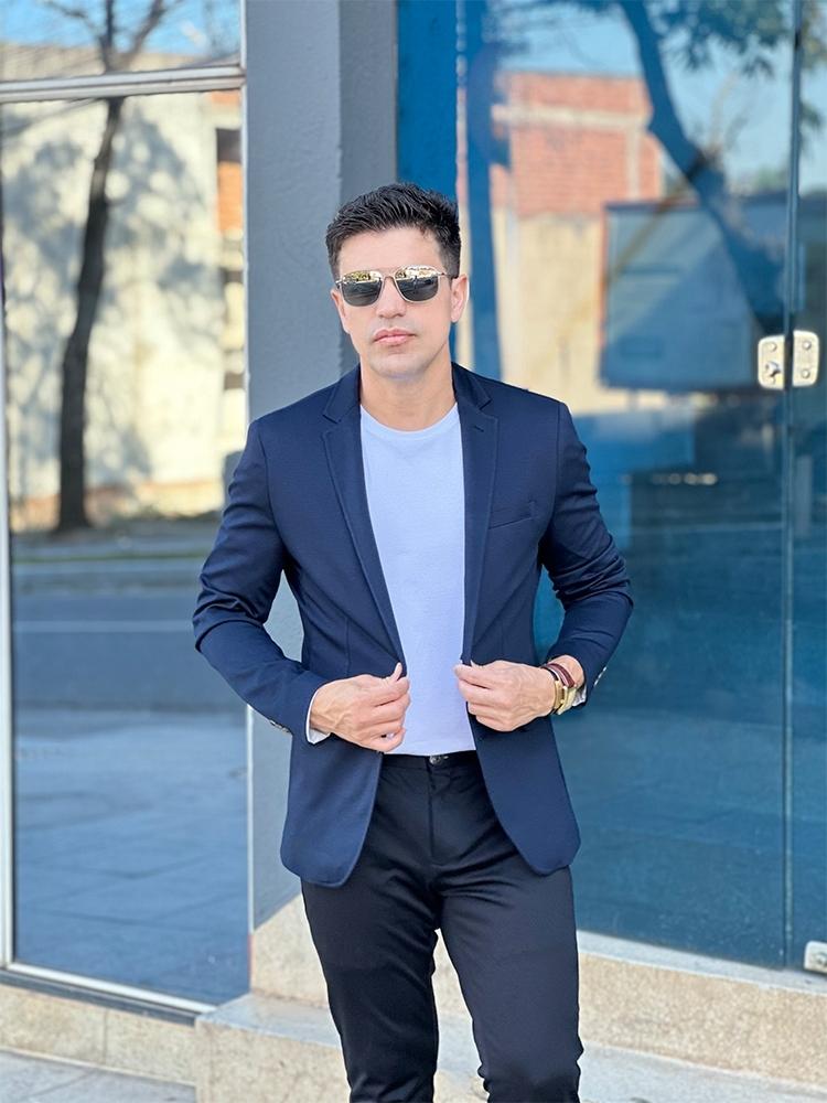 looks com blazer azul feminino