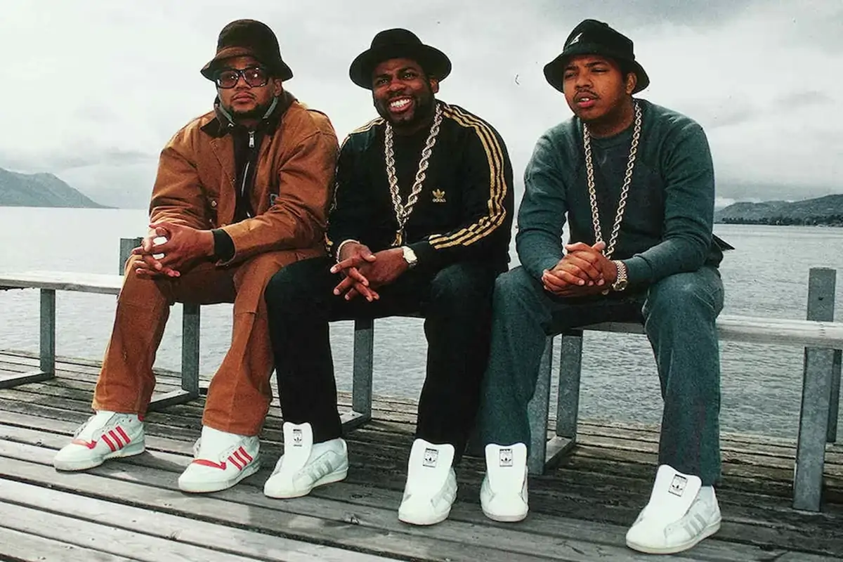 acessórios masculinos anos 90