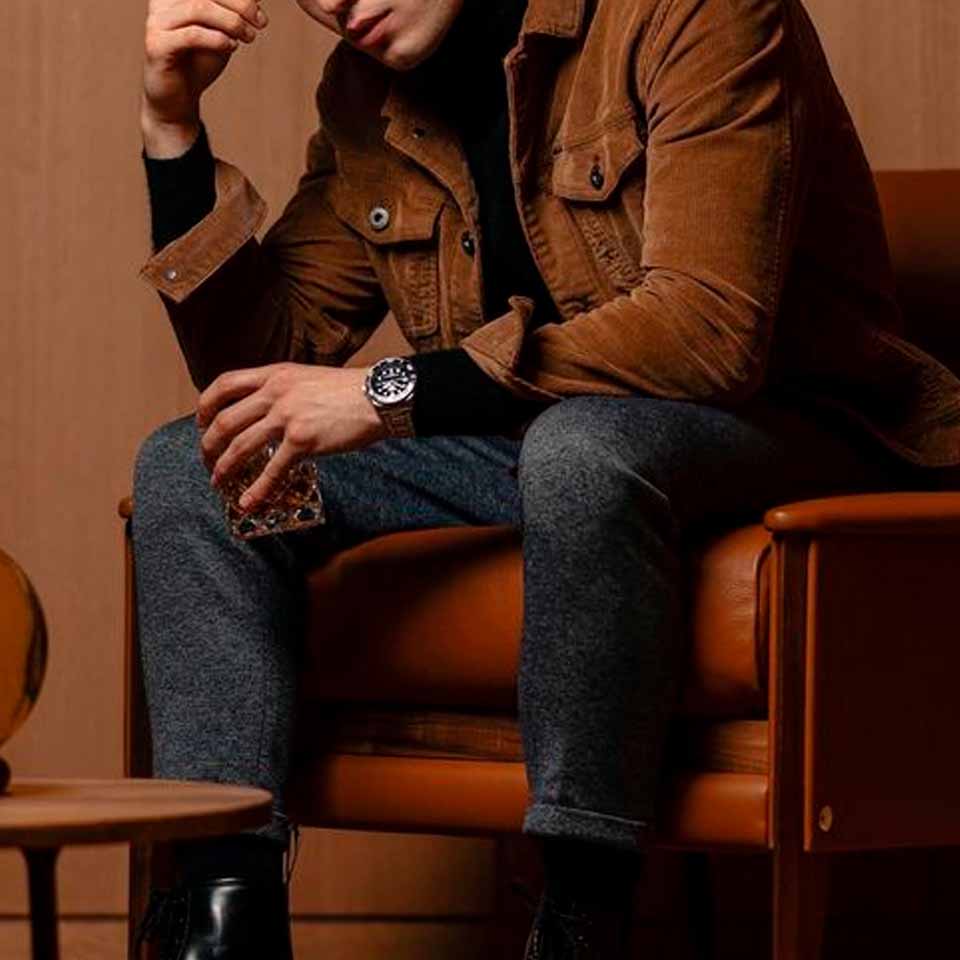 looks com calça bege masculina