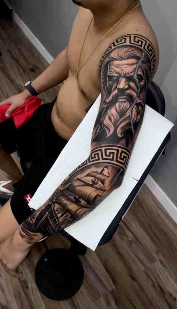 tendências tatuagem braço homem