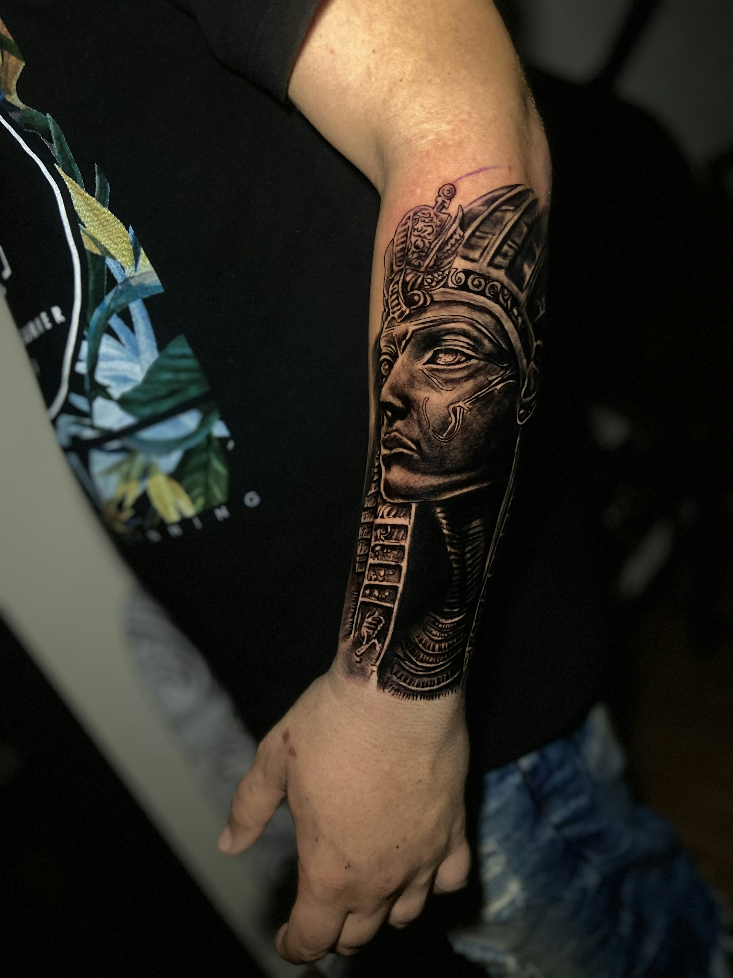 tatuagem fechamento braço homem realismo