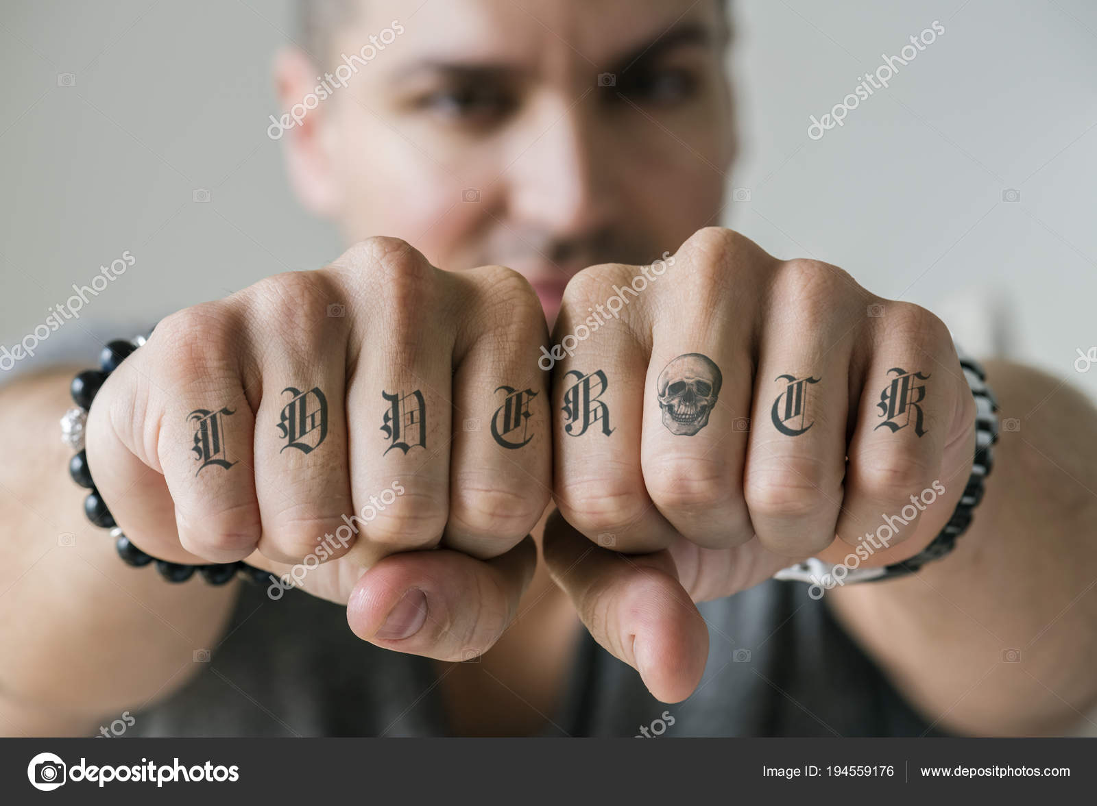 significado tatuagem dedo masculino