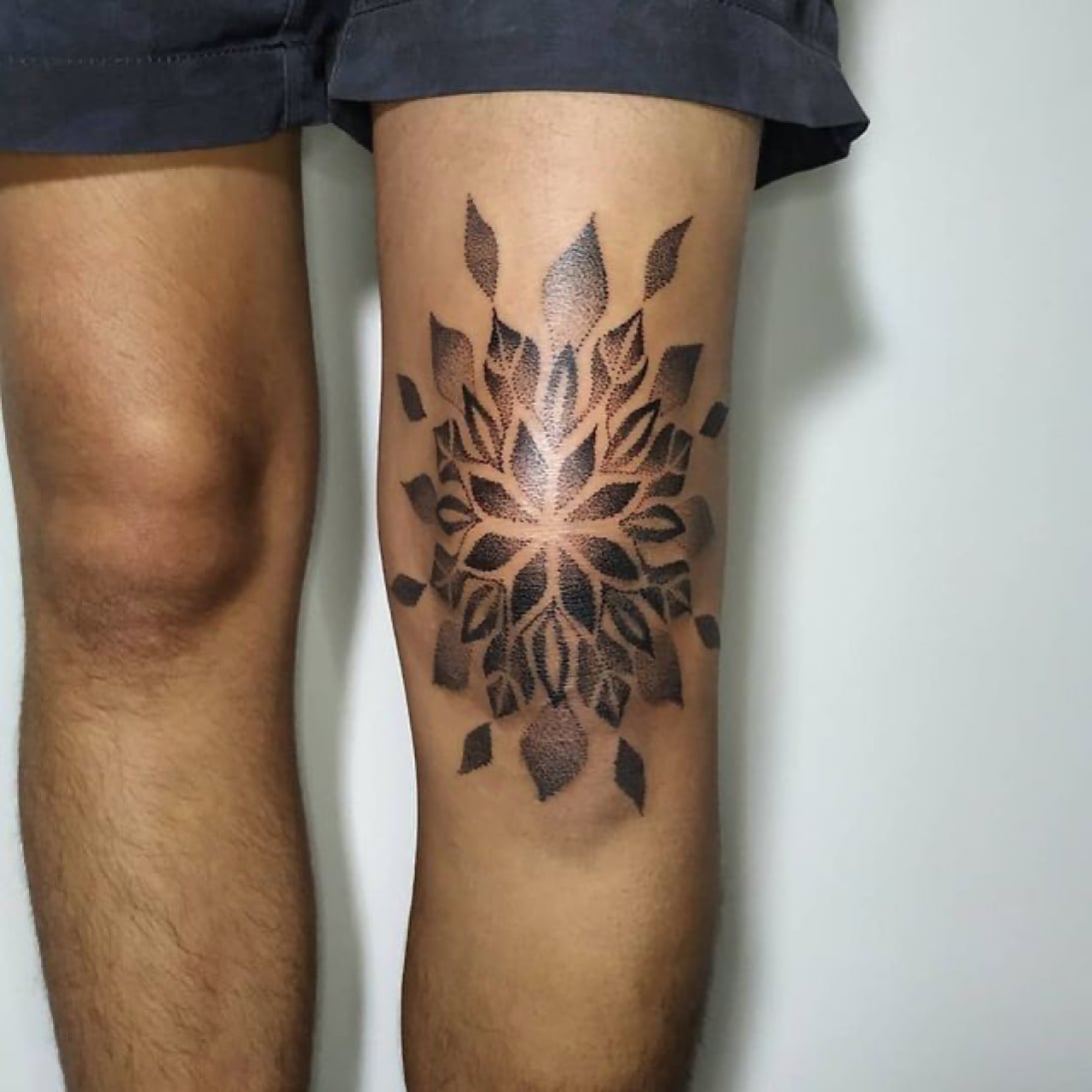 estilos de tatuagem para joelho