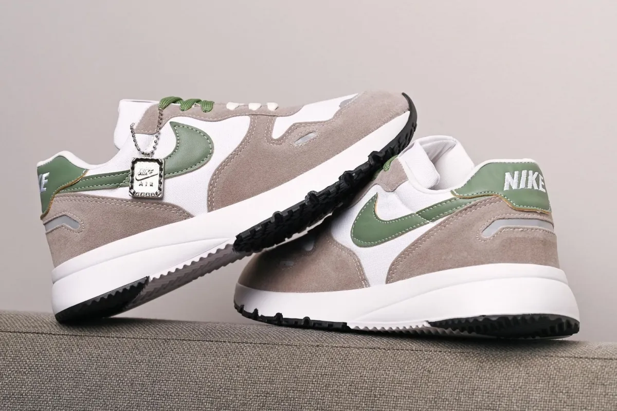 tênis nike retrô masculino