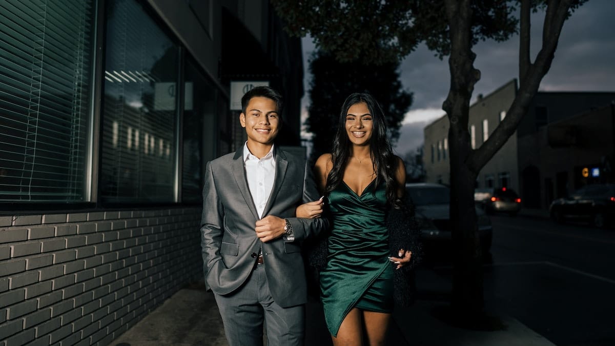 roupa clara para festa de formatura homem